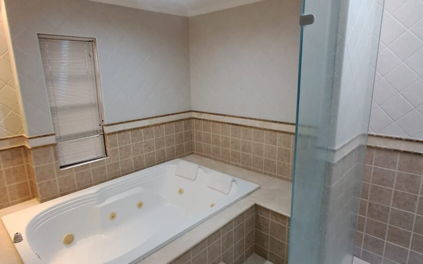 Casa en Venta – Paseo de la Castellana, Neiva