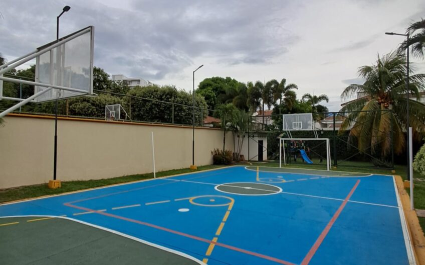 Casa en Venta – Paseo de la Castellana, Neiva