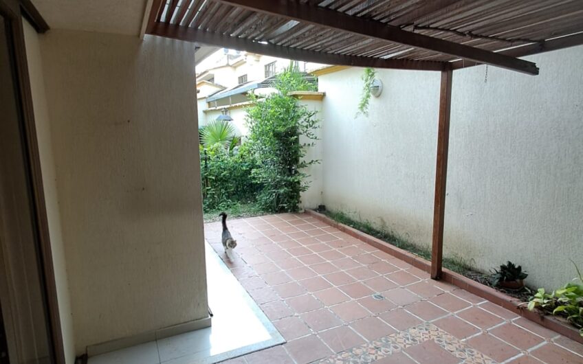 Casa en Venta – Paseo de la Castellana, Neiva