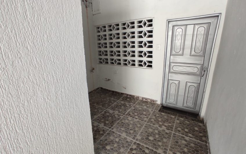 Casa Esquinera en Granjas Av 26