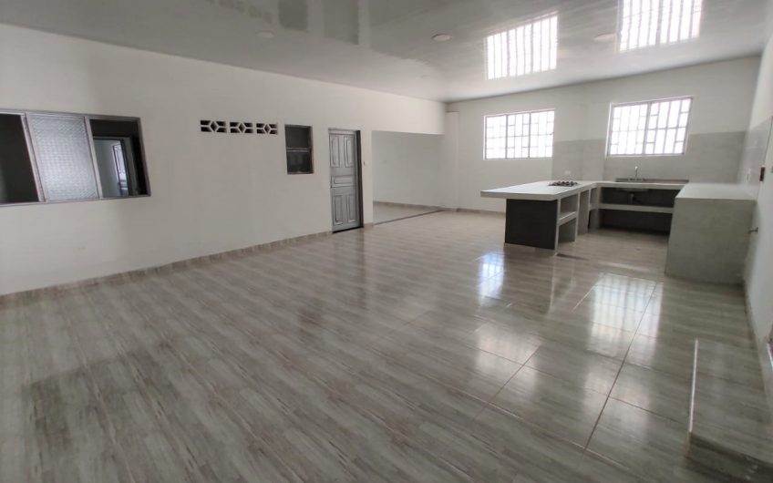 Casa Esquinera en Granjas Av 26