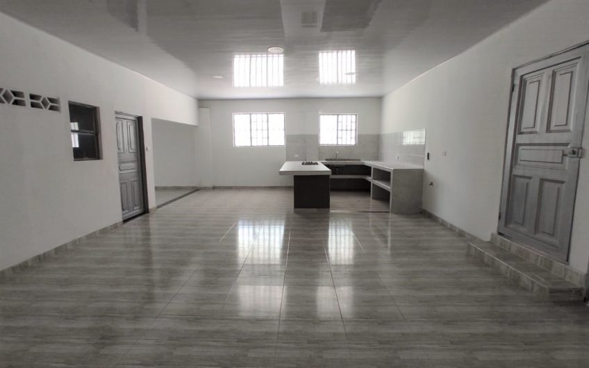 Casa Esquinera en Granjas Av 26