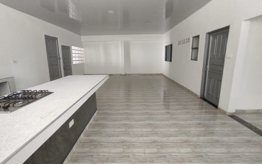 Casa Esquinera en Granjas Av 26