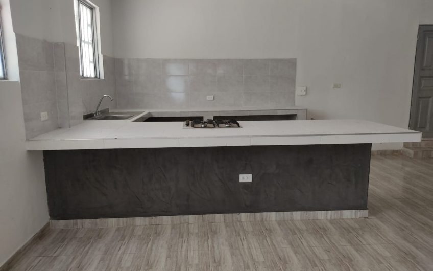 Casa Esquinera en Granjas Av 26