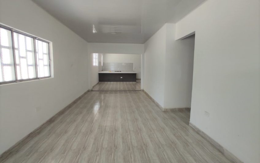 Casa Esquinera en Granjas Av 26