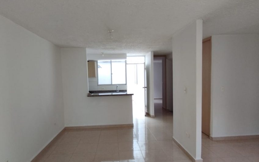 SE ARRIENDA CASA – CONJUNTO LA MANGUITA E-05