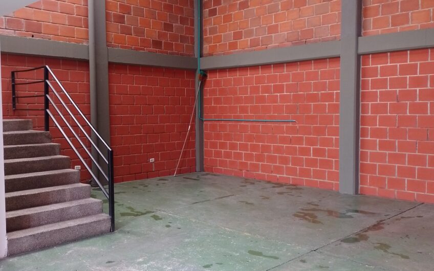 BODEGA – ZONA INDUSTRIAL
