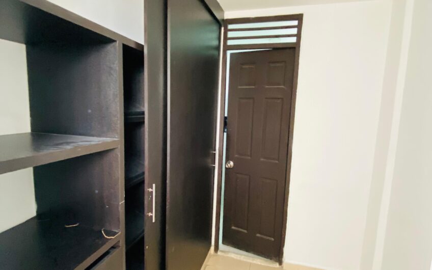 EDIFICIO LOS MANZANOS – APTO 202