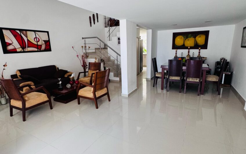 SE VENDE CASA UBICADA EN BARRIO CAMBULOS NEIVA