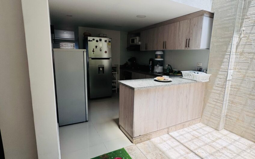 SE VENDE CASA UBICADA EN BARRIO CAMBULOS NEIVA
