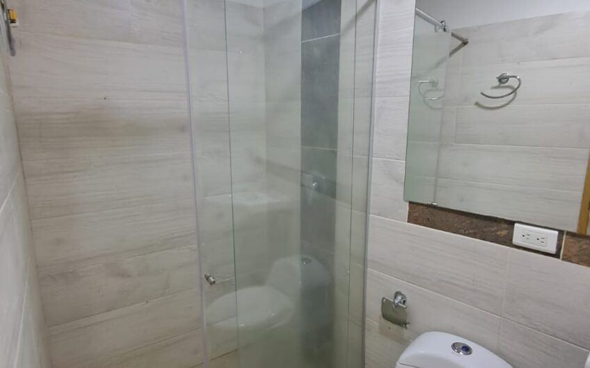 APARTAESTUDIO – AV LA TOMA