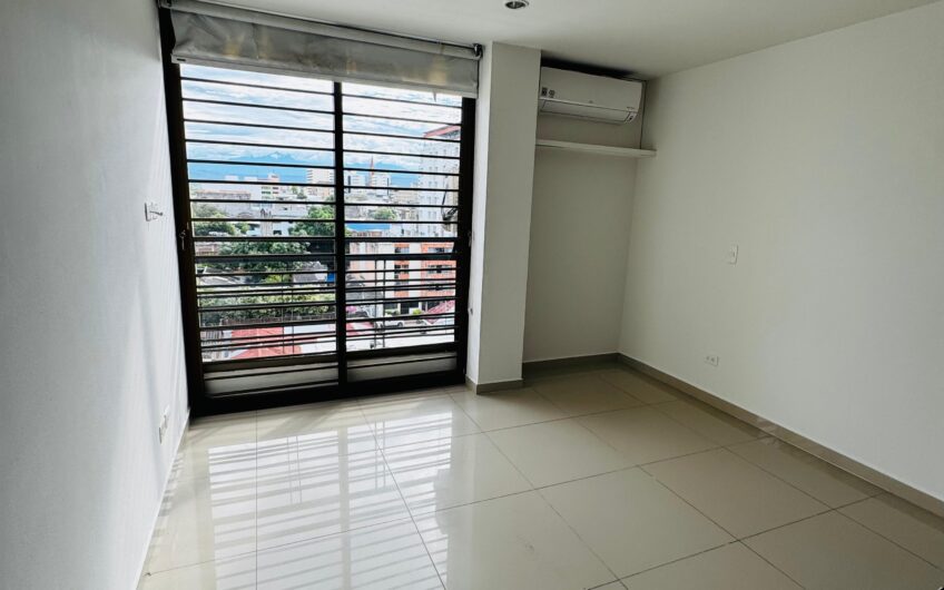 SE VENDE APTO EDIFICIO ASTURIAS