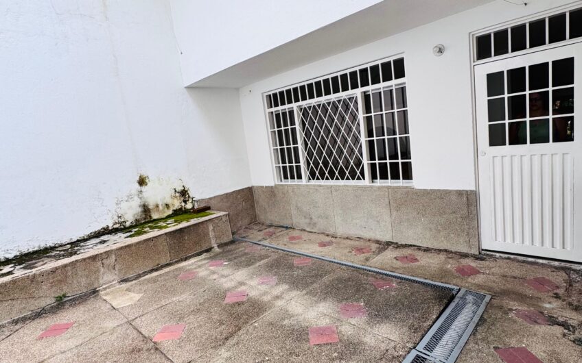 CASA EN LA GAITANA
