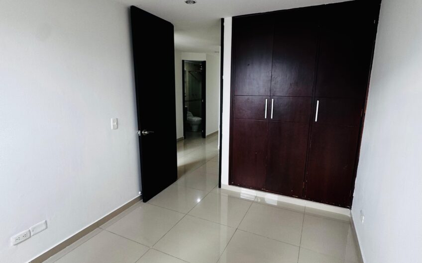 SE VENDE APTO EDIFICIO ASTURIAS