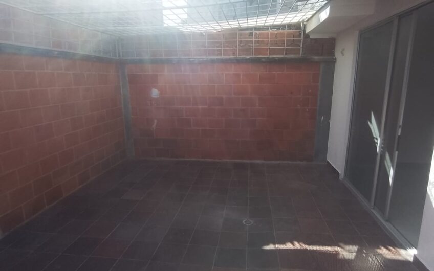 SE ARRIENDA CASA EN EL SUR