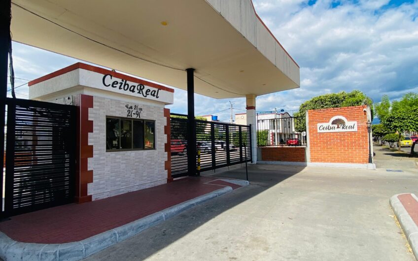 SE VENDE CASA EN CONJUNTO CEIBA REAL