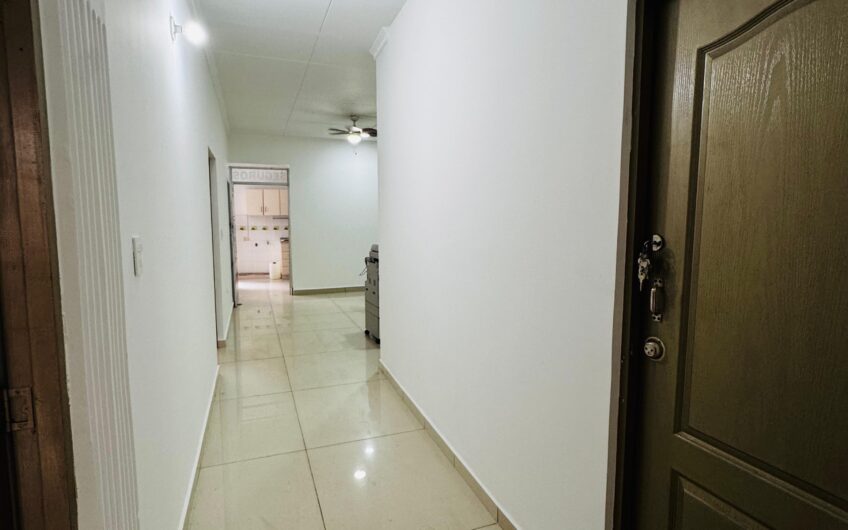 🏡✨ ¡SE ARRIENDA INCREÍBLE INMUEBLE EN EL CENTRO DE LA CIUDAD! ✨🏡