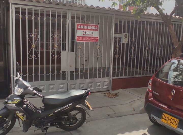 SE ARRIENDA CASA EN MANZANARES AL SUR DE LA CIUDAD