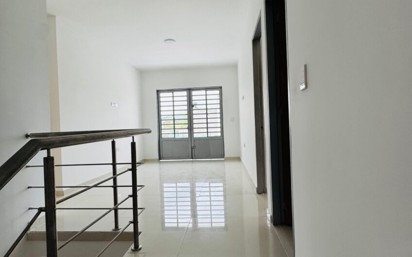 ¡Espectacular Casa Esquinera en Venta – Villa Lucía 2!