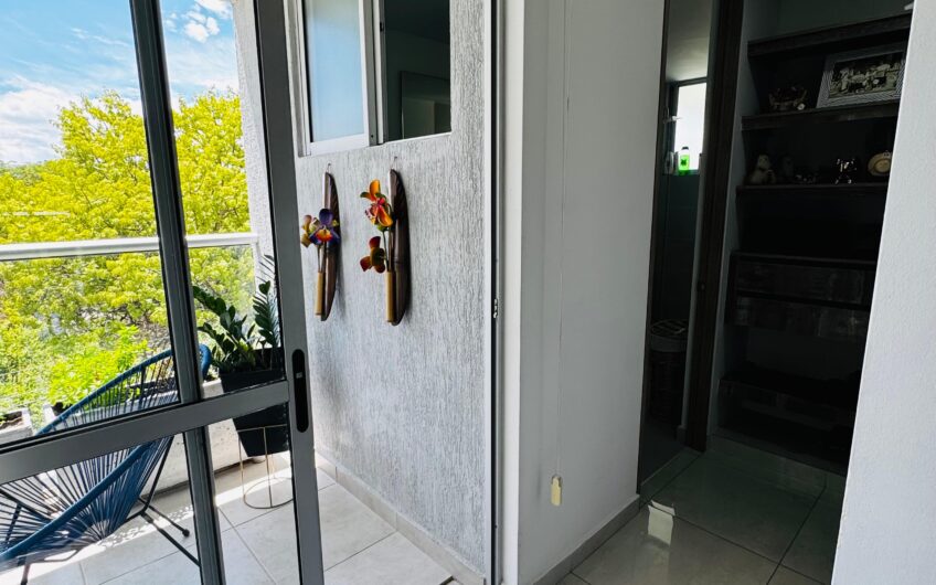 SE VENDE APTO EN EDIFICIO LE PARC