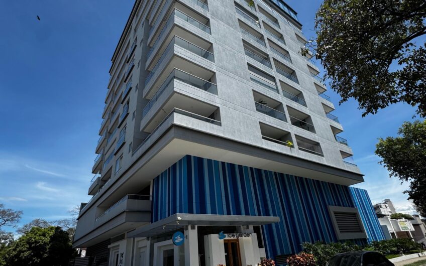SE VENDE APTO EN EDIFICIO LE PARC