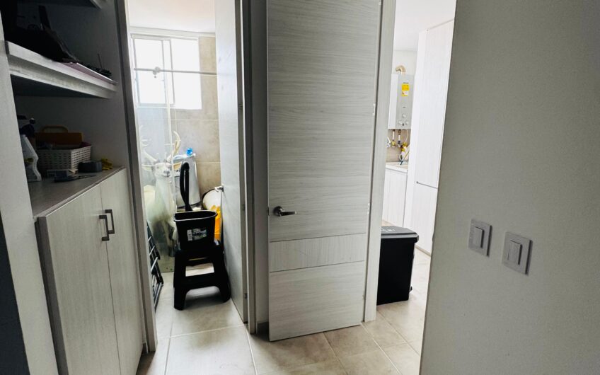 🏡 APARTAMENTO EN VENTA – RESERVAS DE LA SIERRA