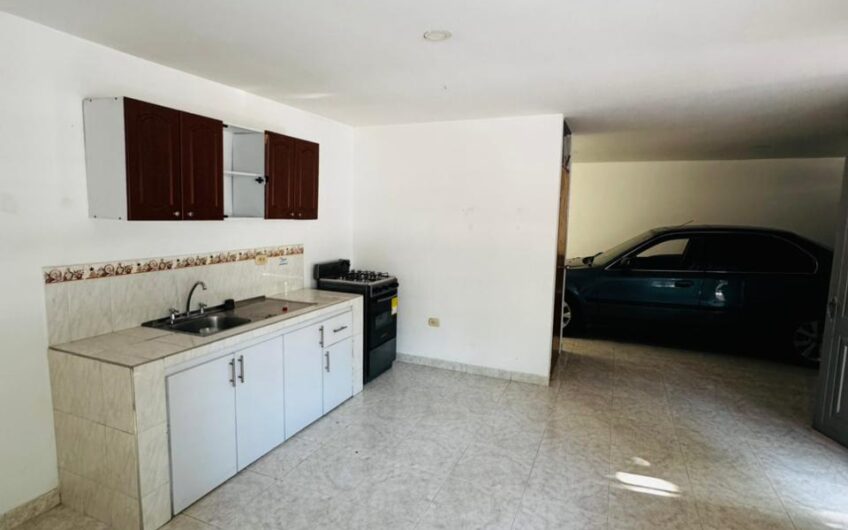 🏡 Casa Esquinera con Apartamento – Venta📍