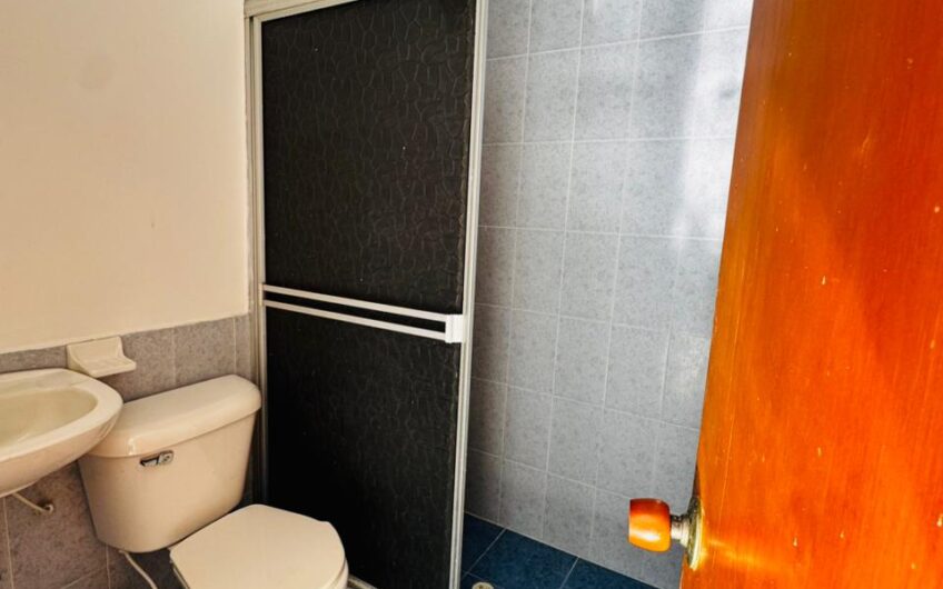 🏡 Casa Esquinera con Apartamento – Venta📍