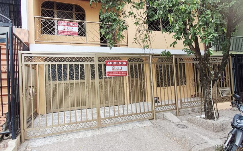 🏠 INMUEBLE EN ARRIENDO – BARRIO ÁLAMOS NORTE (PRIMER PISO)