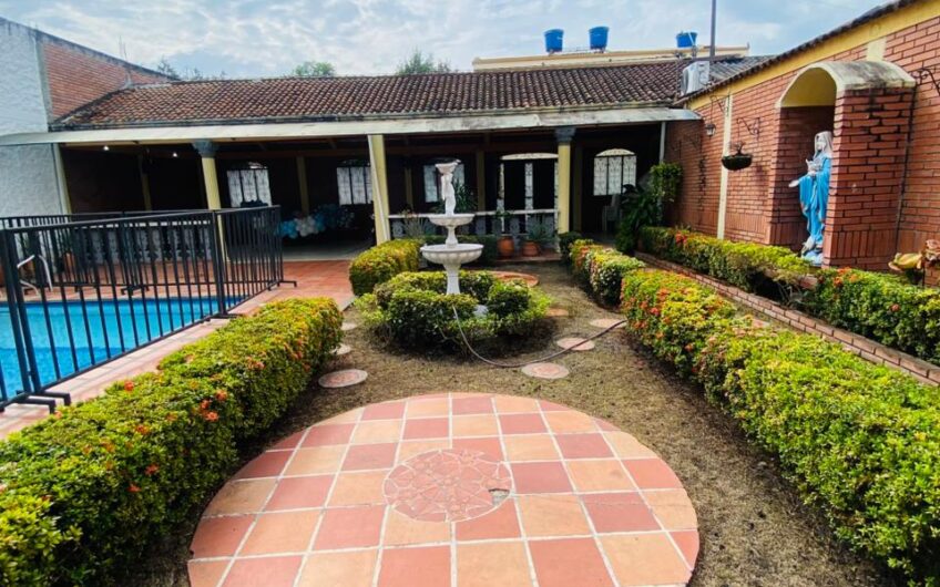 🏛 Casa de Eventos en Venta – Zona Centro (Alta Proyección Comercial)