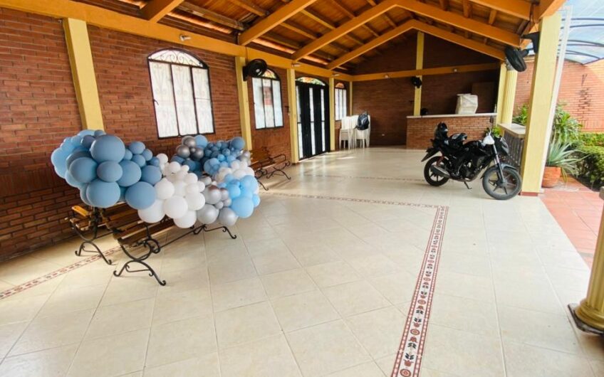 🏛 Casa de Eventos en Venta – Zona Centro (Alta Proyección Comercial)