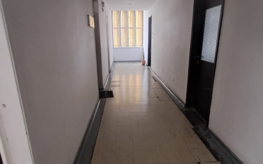 🏢 OFICINA EN VENTA – EDIFICIO COLSEGUROS