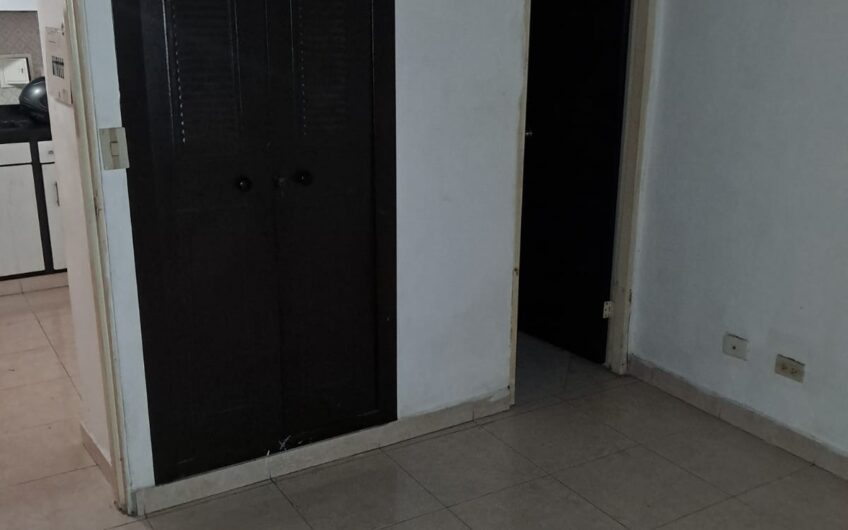 APARTAESTUDIO EN ARRIENDO CARRERA 6 CENTRO