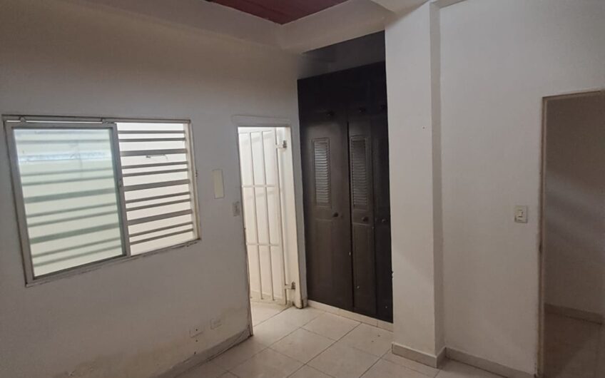 APARTAESTUDIO EN ARRIENDO CARRERA 6 CENTRO 203