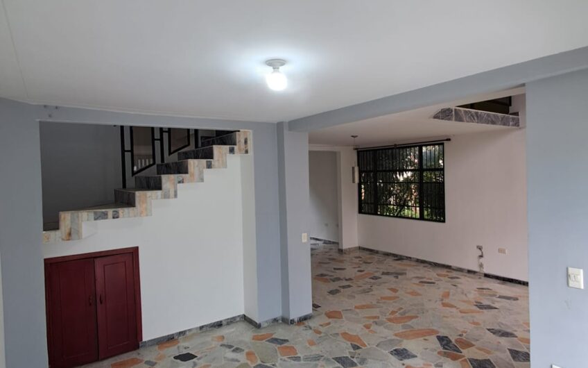 Casa en Arriendo – Barrio Los Colores, Neiva