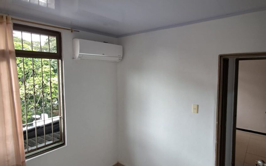 CASA EN ARRIENDO EN EL BARRIO LA GAITANA