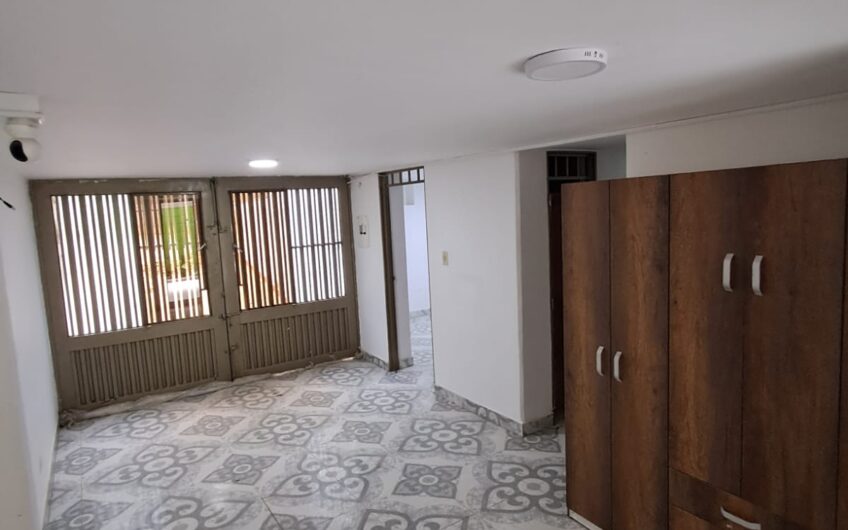 CASA EN ARRIENDO EN EL BARRIO LA GAITANA