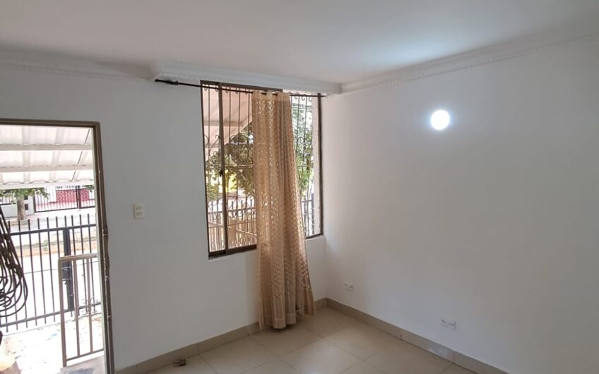 CASA EN ARRIENDO EN EL BARRIO LA GAITANA