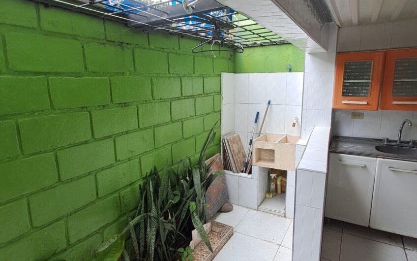 CASA EN ARRIENDO EN EL BARRIO LA GAITANA