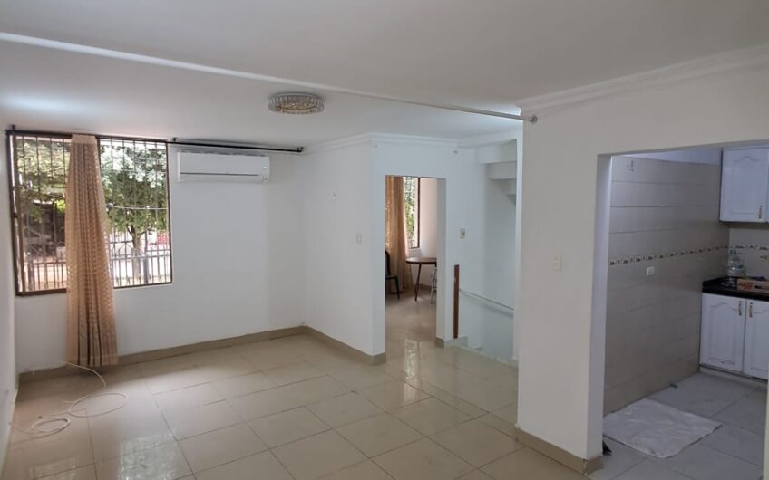 CASA EN ARRIENDO EN EL BARRIO LA GAITANA