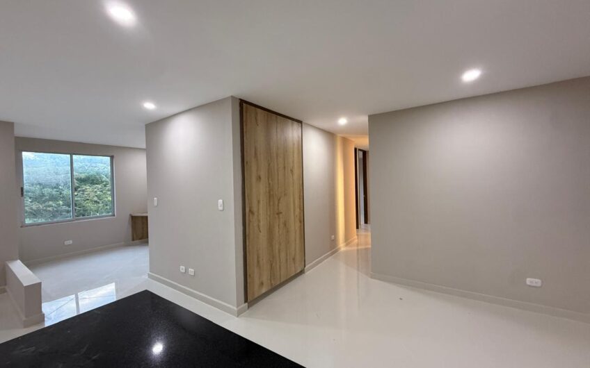 🏡✨ ¡APARTAMENTO DE LUJO EN ARRIENDO EN PORTAL DE LA SIERRA TORE 3 APTO 1103! ✨🏡