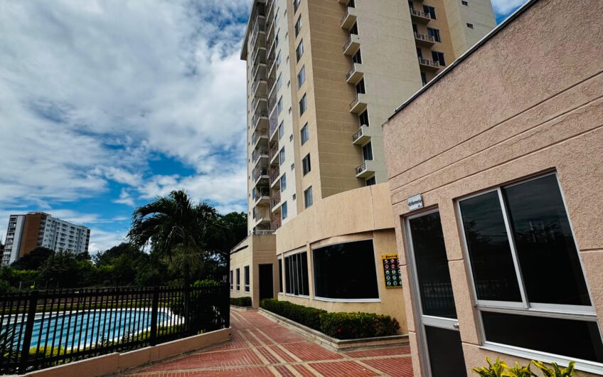 🏡✨ ¡APARTAMENTO DE LUJO EN ARRIENDO EN PORTAL DE LA SIERRA TORE 3 APTO 1103! ✨🏡