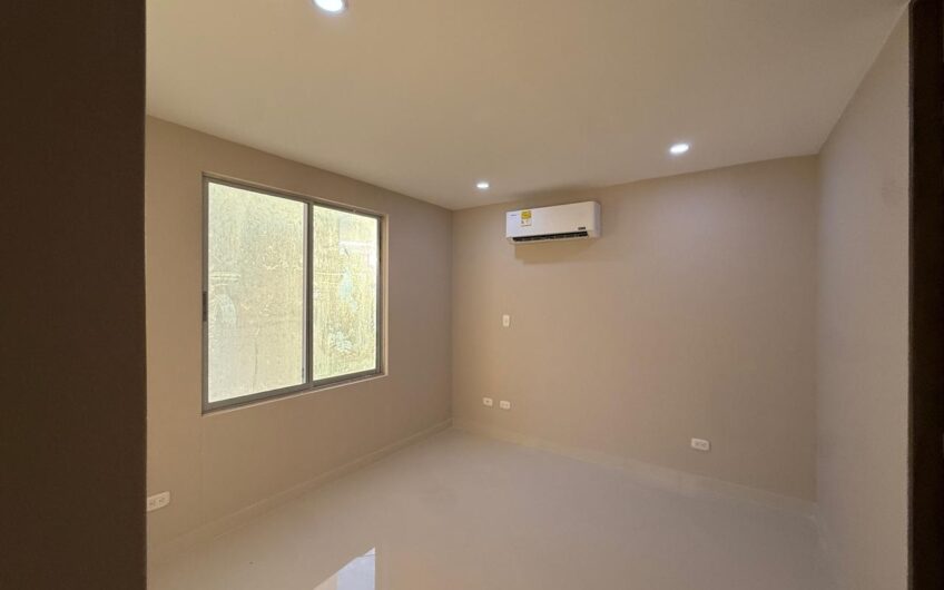 🏡✨ ¡APARTAMENTO DE LUJO EN ARRIENDO EN PORTAL DE LA SIERRA TORE 3 APTO 1103! ✨🏡