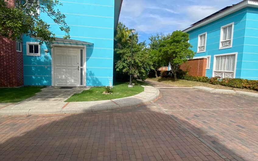 ¡LOTE EN VENTA EN COLINAS DEL IGUÁ!