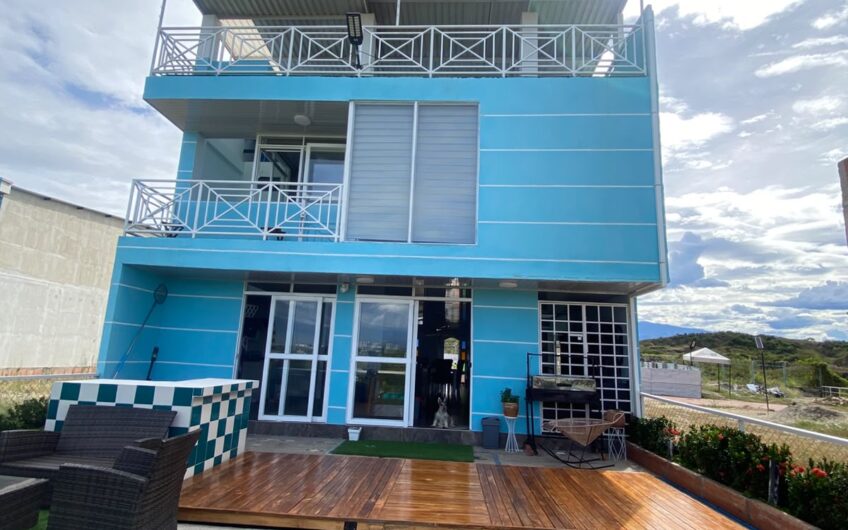 ¡LOTE EN VENTA EN COLINAS DEL IGUÁ!