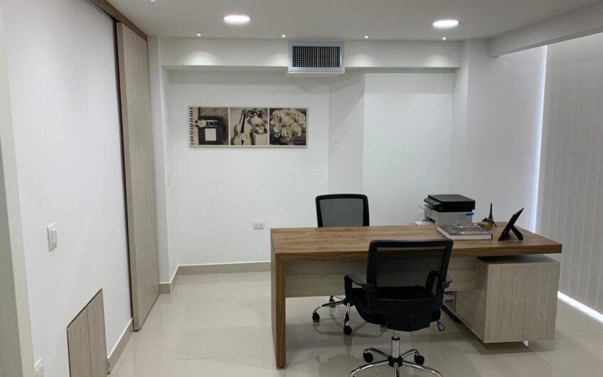 ¡OFICINA EN ARRIENDO EN EL EXCLUSIVO EDIFICIO PROHUILA