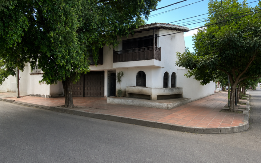 🏡 CASA COMERCIAL EN ARRIENDO – BARRIO QUIRINAL, NEIVA