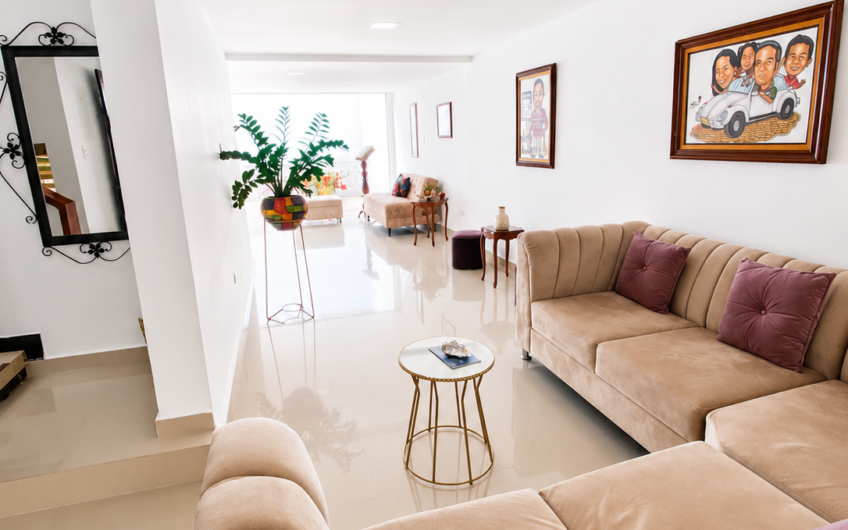 CASA EN VENTA – CONJUNTO LA GAITANA