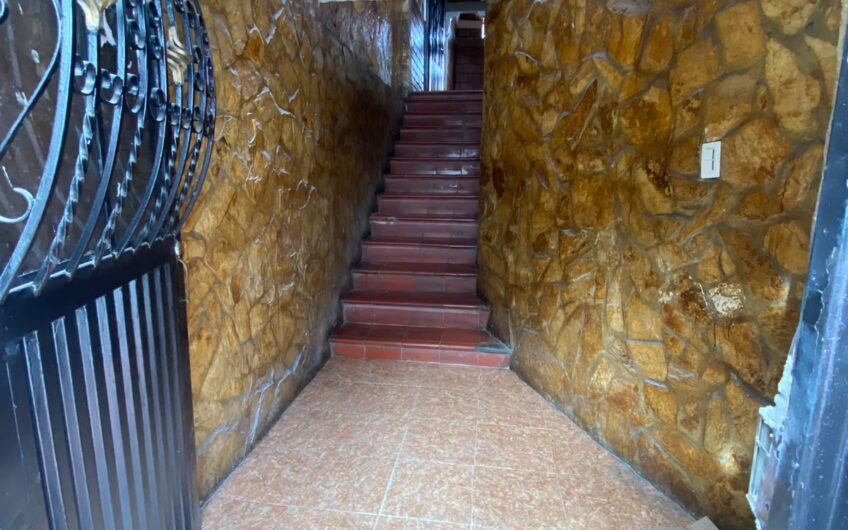 🏡 APARTAMENTO EN ARRIENDO – BARRIO LOS MÁRTIRES