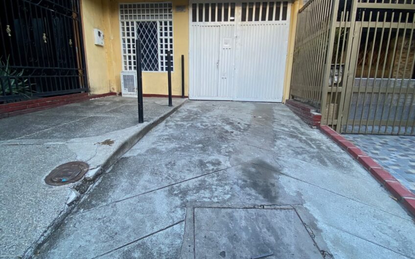 🏢 CASA COMERCIAL EN VENTA Y ARRIENDO – BARRIO ALTICO